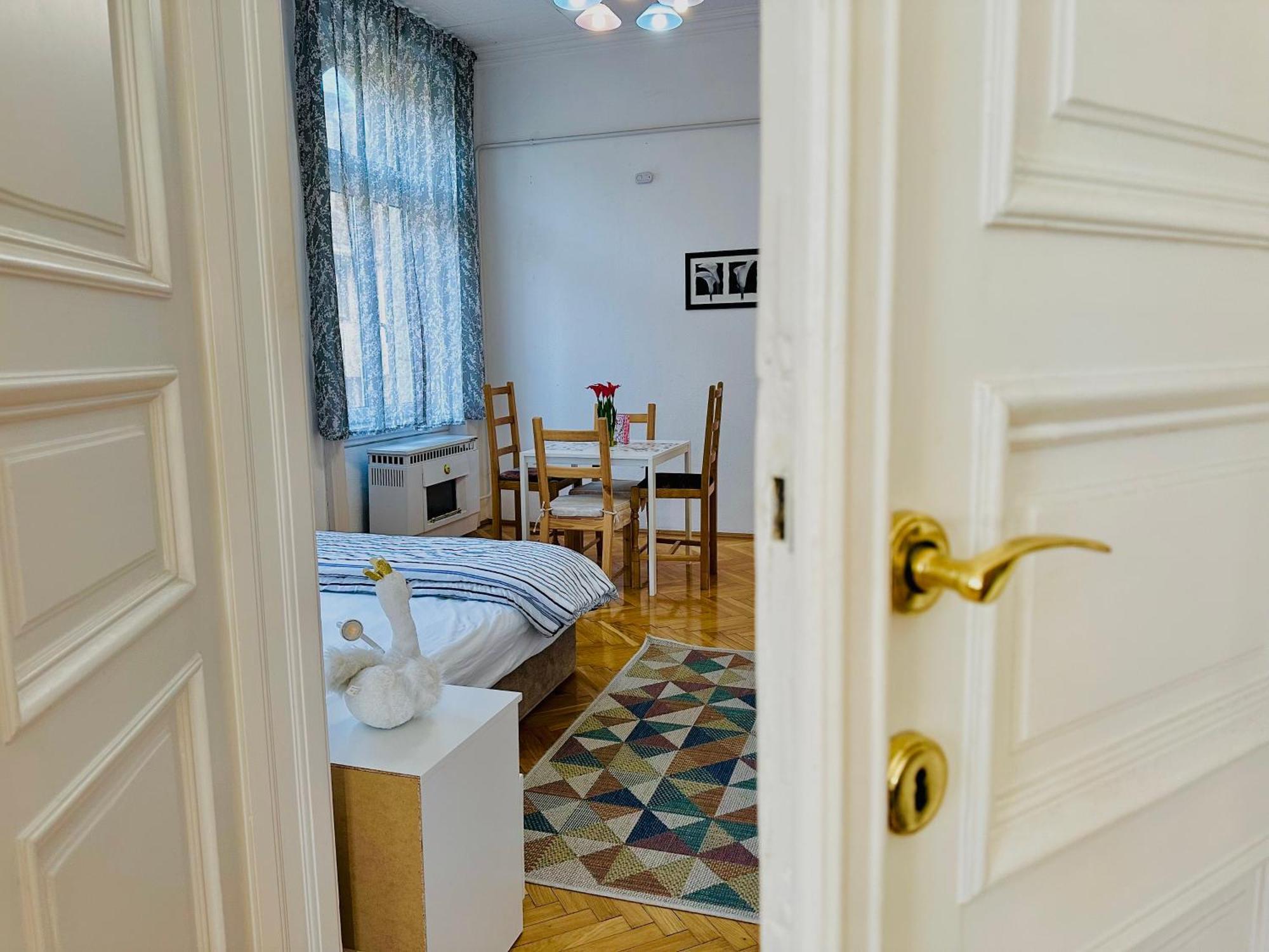 Saffron Center Panoramic Balcony Apartment