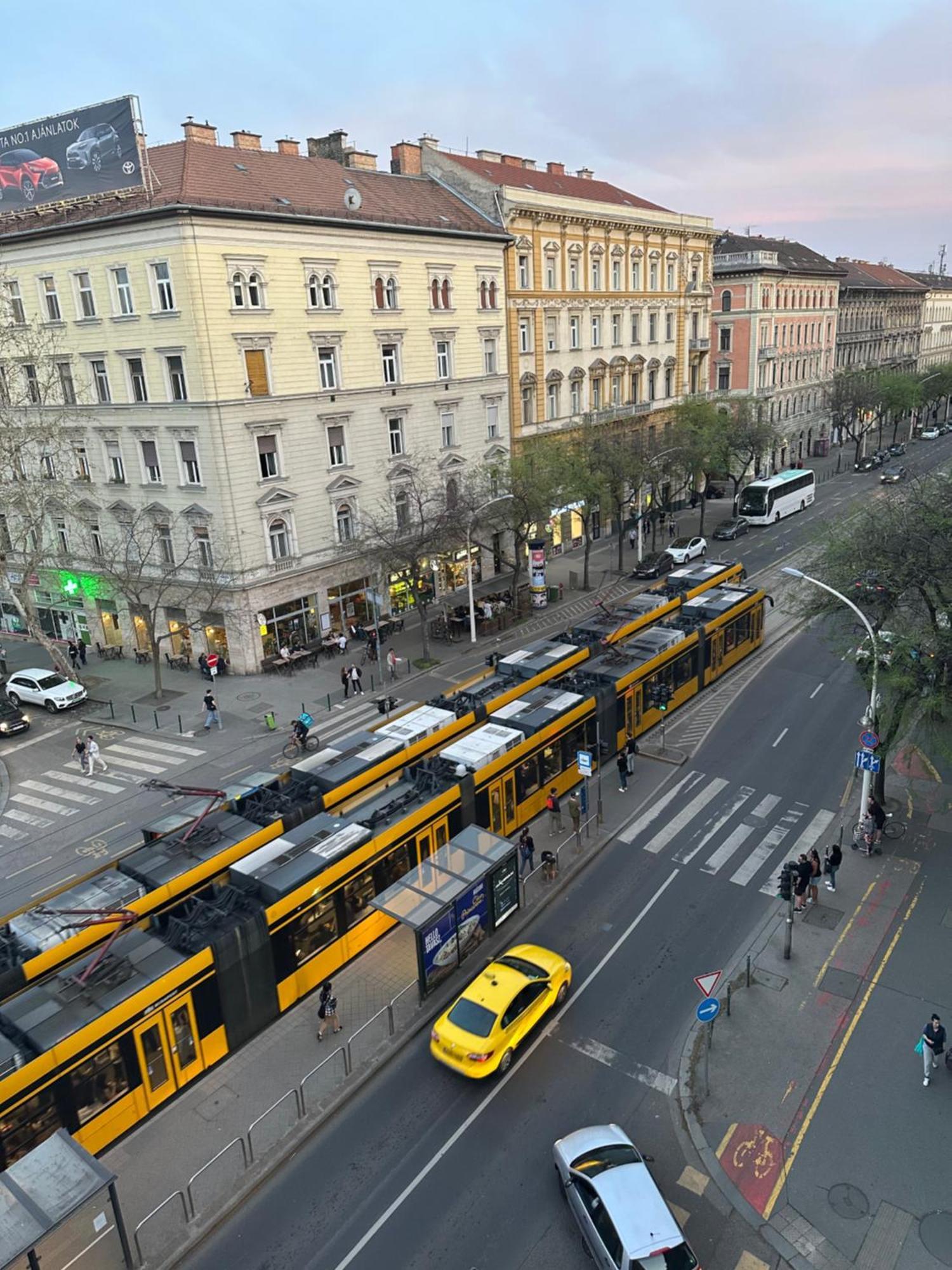 Saffron Center Panoramic Balcony * Budapeszt